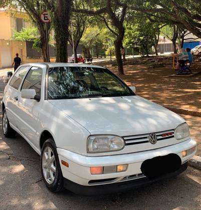 VOLKSWAGEN GOLF 2.0 MI GTI 8V GASOLINA 2P MANUAL