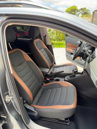 VOLKSWAGEN NIVUS 2024 1.0 200 TSI TOTAL FLEX COMFORTLINE AUTOMATIC