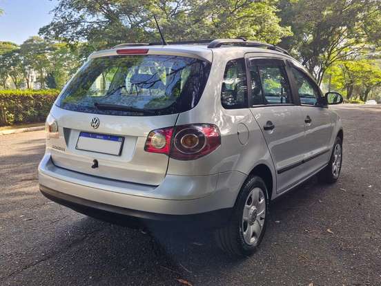 VOLKSWAGEN-SPACEFOX-1.6 MI 8V FLEX 4P MANUAL VOLKSWAGEN-SPACEFOX-2009