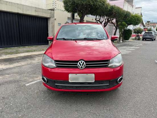 VOLKSWAGEN-SPACEFOX-2012