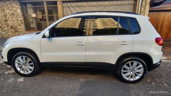 VOLKSWAGEN-TIGUAN-1.4 TSI 16V TURBO GASOLINA 4P DSG VOLKSWAGEN-TIGUAN-2017