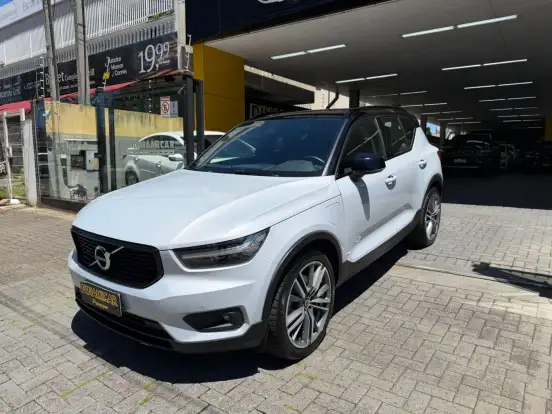 VOLVO-XC40-1.5 T5 RECHARGE R-DESIGN GEARTRONIC VOLVO-XC40-2021