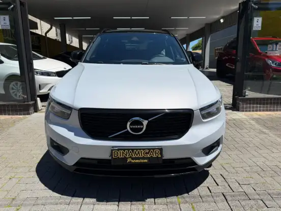VOLVO-XC40-1.5 T5 RECHARGE R-DESIGN GEARTRONIC VOLVO-XC40-2021