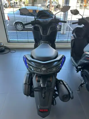 YAMAHA-NMAX CONNECTED 160 ABS-2026