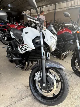 YAMAHA XJ6 N SP YAMAHA XJ6 N SP