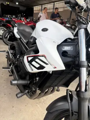 YAMAHA-XJ6 N SP-2015