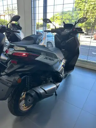 YAMAHA-XMAX 300 CONNECTED ABS-2026