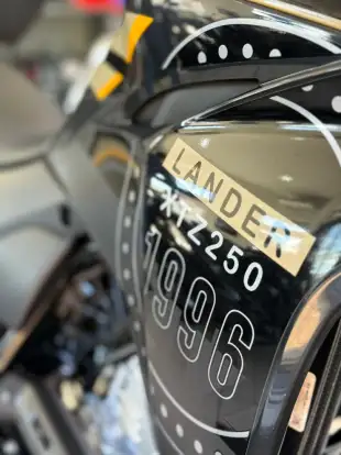 YAMAHA-XTZ 250 LANDER-2023