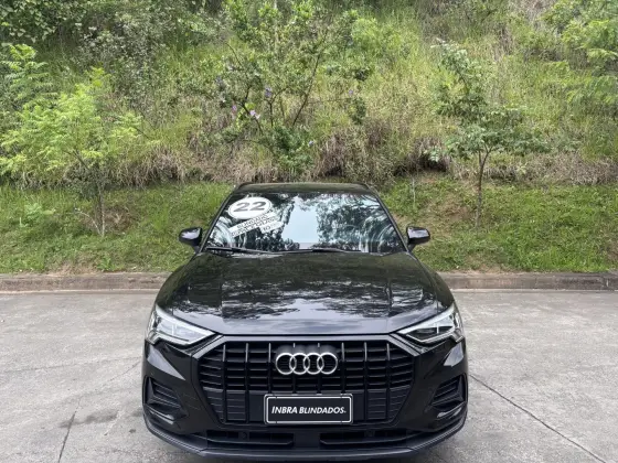 AUDI Q3 1.4 35 TFSI GASOLINA BLACK S TRONIC