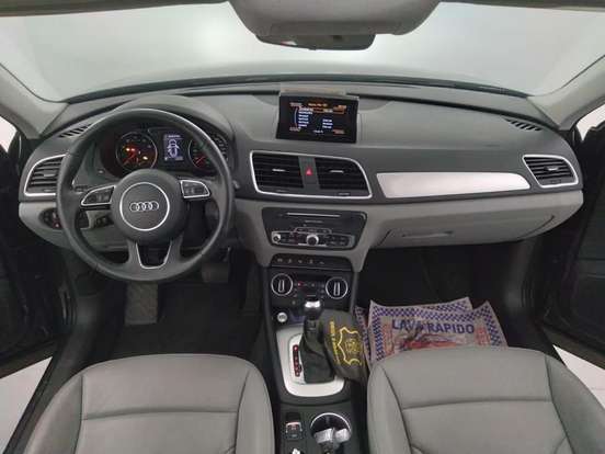 AUDI-Q3-2018