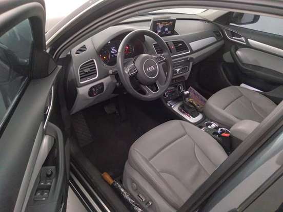 AUDI-Q3-2018