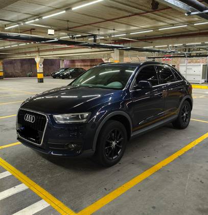 AUDI Q3 2.0 TFSI AMBIENTE QUATTRO 4P GASOLINA S TRONIC