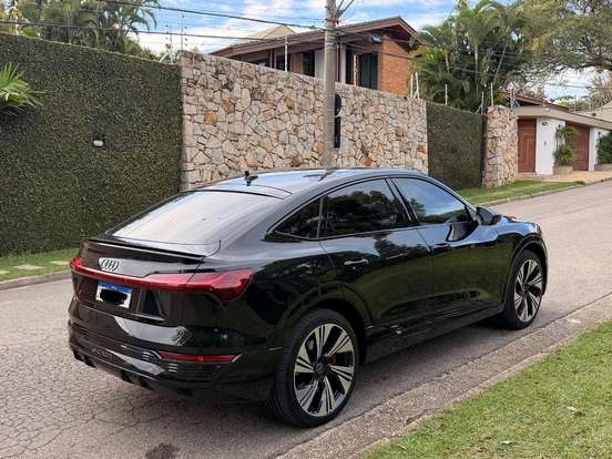 AUDI-Q8 E-TRON-55 ELÉTRICO SPORTBACK PERFORMANCE BLACK QUATTRO AUDI-Q8 E-TRON-2023