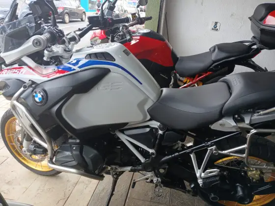 BMW R 1250 GS ADVENTURE PREMIUM BMW R 1250 GS ADVENTURE PREMIUM