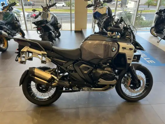 BMW-R 1300 GS ADVENTURE TRIPLE BLACK BMW-R 1300 GS ADVENTURE TRIPLE BLACK-2026