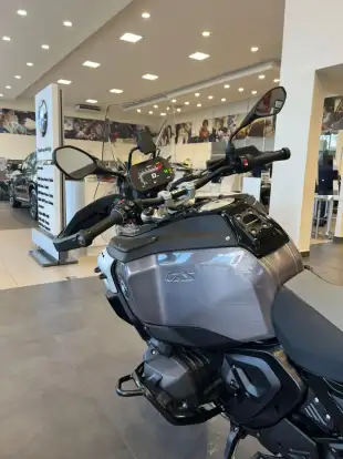 BMW-R 1300 GS ADVENTURE TRIPLE BLACK-2026