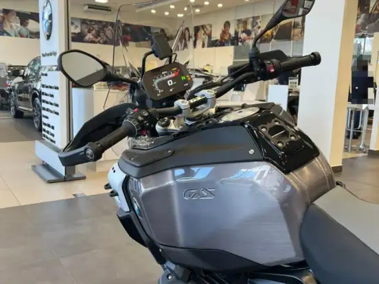 BMW-R 1300 GS ADVENTURE TRIPLE BLACK BMW-R 1300 GS ADVENTURE TRIPLE BLACK-2026