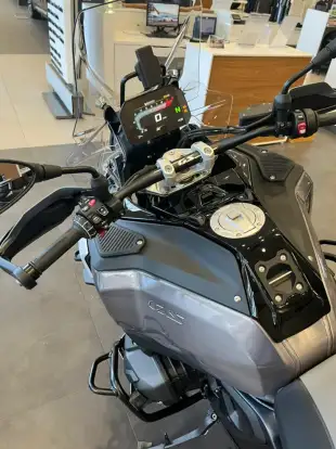 BMW-R 1300 GS ADVENTURE TRIPLE BLACK-2026