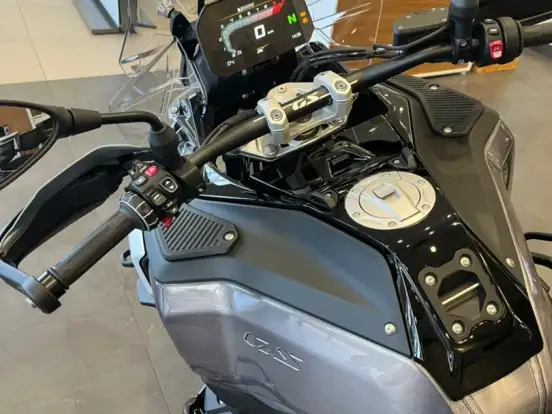 BMW-R 1300 GS ADVENTURE TRIPLE BLACK BMW-R 1300 GS ADVENTURE TRIPLE BLACK-2026