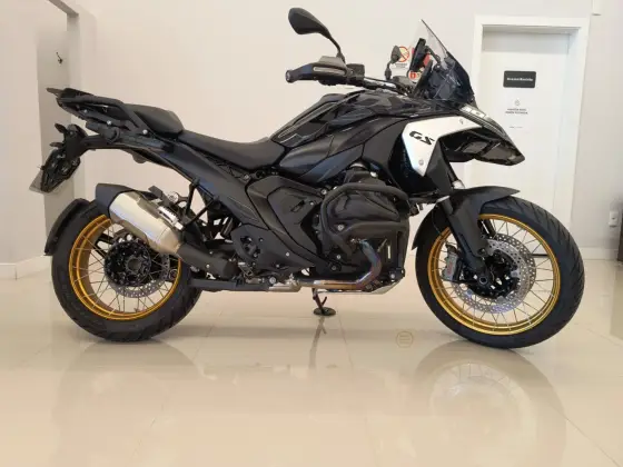 BMW R 1300 GS TRIPLE BLACK BMW R 1300 GS TRIPLE BLACK