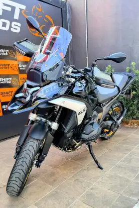BMW-R 1300 GS TRIPLE BLACK-2024