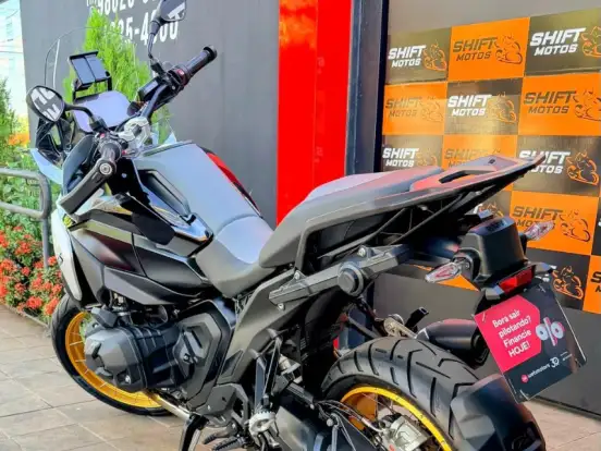 BMW-R 1300 GS TRIPLE BLACK BMW-R 1300 GS TRIPLE BLACK-2024