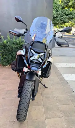 BMW-R 1300 GS TRIPLE BLACK-2024