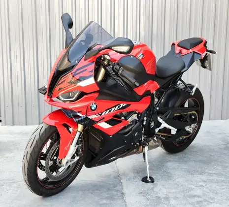 BMW S 1000 RR BMW S 1000 RR