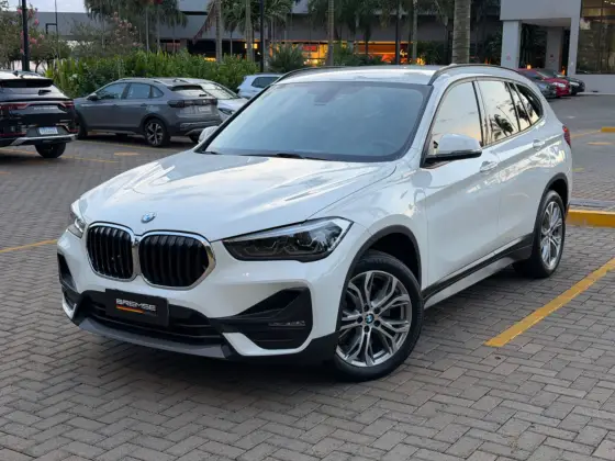 BMW X1 2.0 16V TURBO ACTIVEFLEX SDRIVE20I 4P AUTOMÁTICO