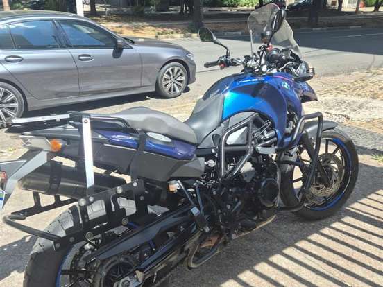 BMW-F 650 GS BMW-F 650 GS-2010