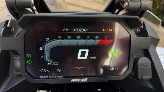 BMW-F 850 GS ADVENTURE PREMIUM BMW-F 850 GS ADVENTURE PREMIUM-2021