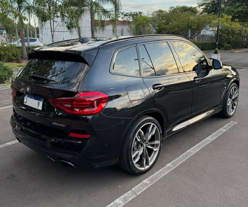 BMW-X3-2021