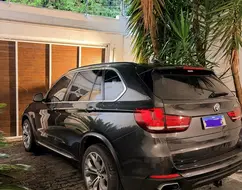 BMW X5 3.0 4X4 30D I6 TURBO DIESEL 4P AUTOMÁTICO BMW X5 3.0 4X4 30D I6 TURBO DIESEL 4P AUTOMÁTICO