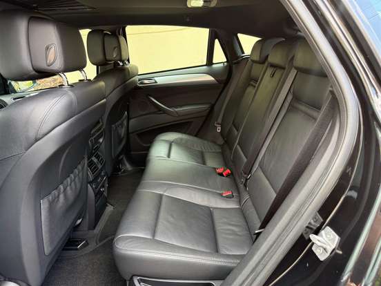 BMW-X6-2012