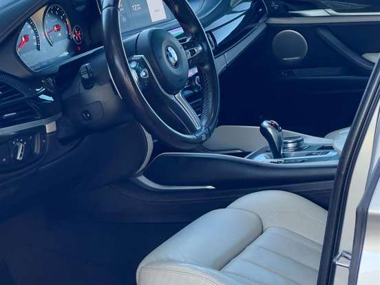 BMW-X6-4.4 M 4X4 COUPÉ V8 32V BI-TURBO GASOLINA 4P AUTOMÁTICO BMW-X6-2018