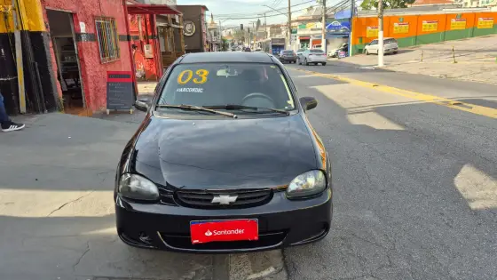 CHEVROLET CORSA 1.6 MPFI CLASSIC SEDAN 8V GASOLINA 4P MANUAL