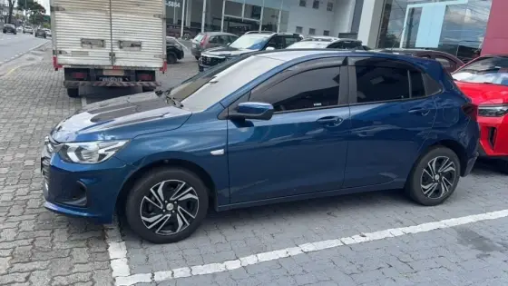 CHEVROLET ONIX 1.0 FLEX LT MANUAL CHEVROLET ONIX 1.0 FLEX LT MANUAL