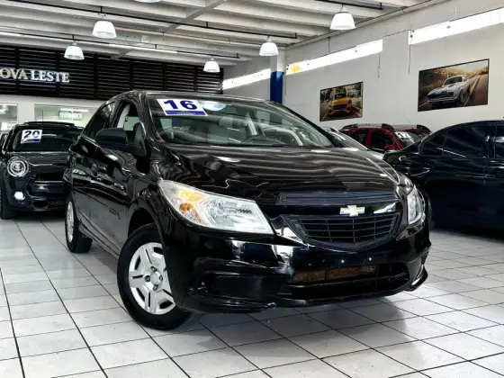 CHEVROLET ONIX 1.0 MPFI LS 8V FLEX 4P MANUAL CHEVROLET ONIX 1.0 MPFI LS 8V FLEX 4P MANUAL