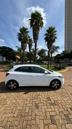 CHEVROLET ONIX 1.4 MPFI LTZ 8V FLEX 4P MANUAL CHEVROLET ONIX 1.4 MPFI LTZ 8V FLEX 4P MANUAL