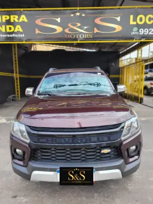 CHEVROLET S10 2.8 16V TURBO DIESEL HIGH COUNTRY CD 4X4 AUTOMÁTICO