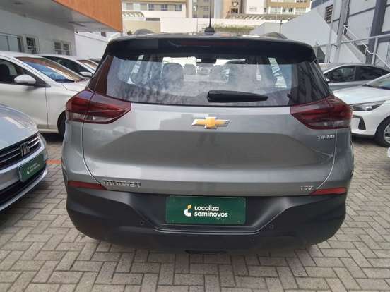 CHEVROLET-TRACKER-2024