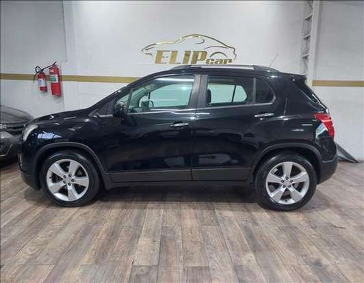 CHEVROLET-TRACKER-2014