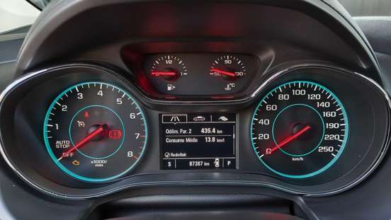 CHEVROLET-CRUZE-2019