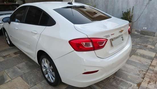 CHEVROLET-CRUZE-2019