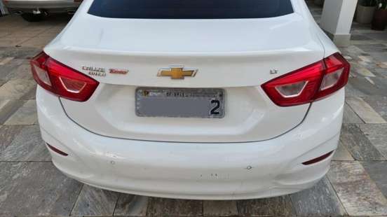 CHEVROLET-CRUZE-2019