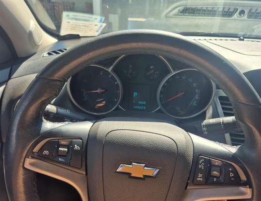 CHEVROLET-CRUZE-1.8 LT 16V FLEX 4P AUTOMÁTICO CHEVROLET-CRUZE-2013