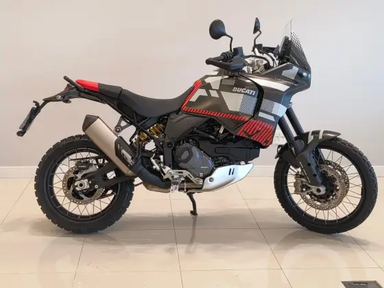 DUCATI DESERT X 