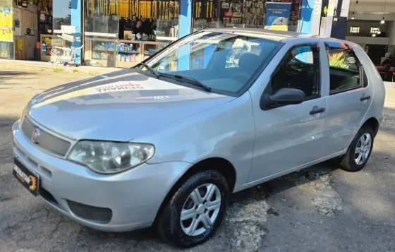 FIAT PALIO 1.0 MPI FIRE CELEBRATION 8V FLEX 4P MANUAL