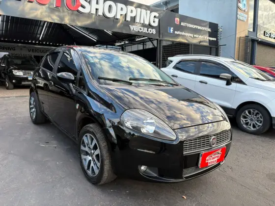 FIAT PUNTO 1.4 ATTRACTIVE ITALIA 8V FLEX 4P MANUAL