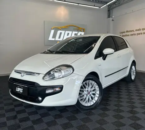 FIAT PUNTO 1.6 ESSENCE 16V FLEX 4P AUTOMATIZADO FIAT PUNTO 1.6 ESSENCE 16V FLEX 4P AUTOMATIZADO